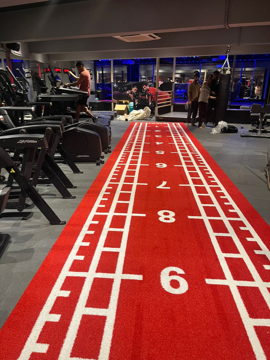 Powerful Gym Astro Turf – Red + White | SZ 1012
